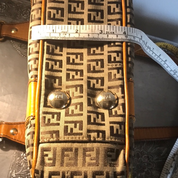 FENDI FF LOGO THROUGHOUT AUTHENTIC LEATHER TRIMMED BAG - Picture 13 of 13